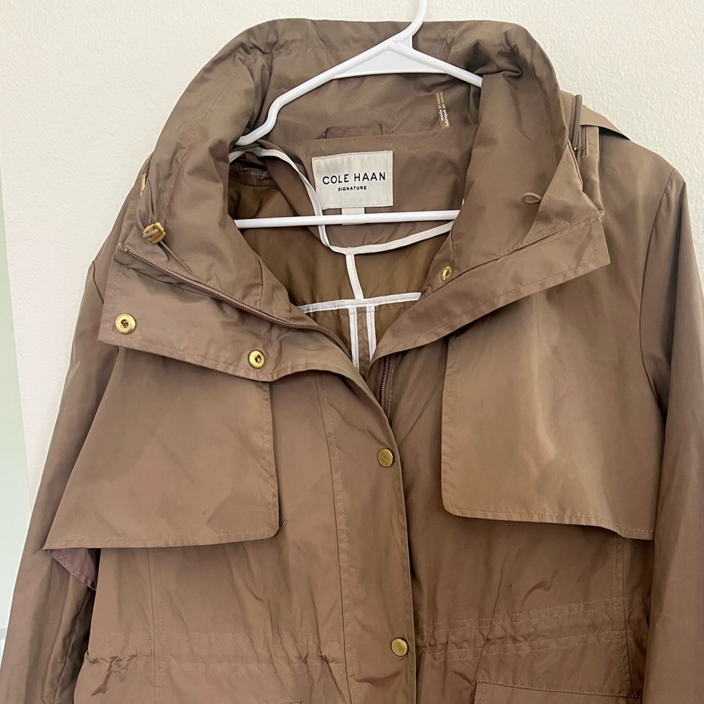 Cole Haan khaki raincoat size XL - Picture 5 of 5